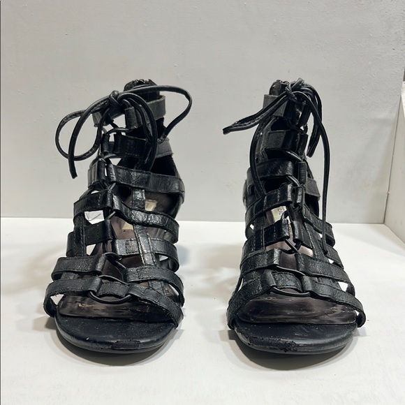 Steve Madden Shoes - Black Strappy Women's Sandals